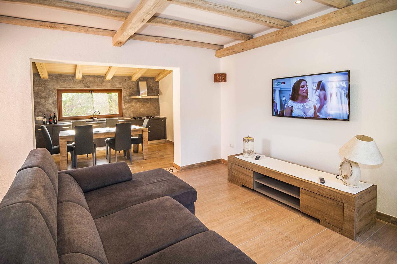 Residence Tanaunella บูโดนี ภายนอก รูปภาพ