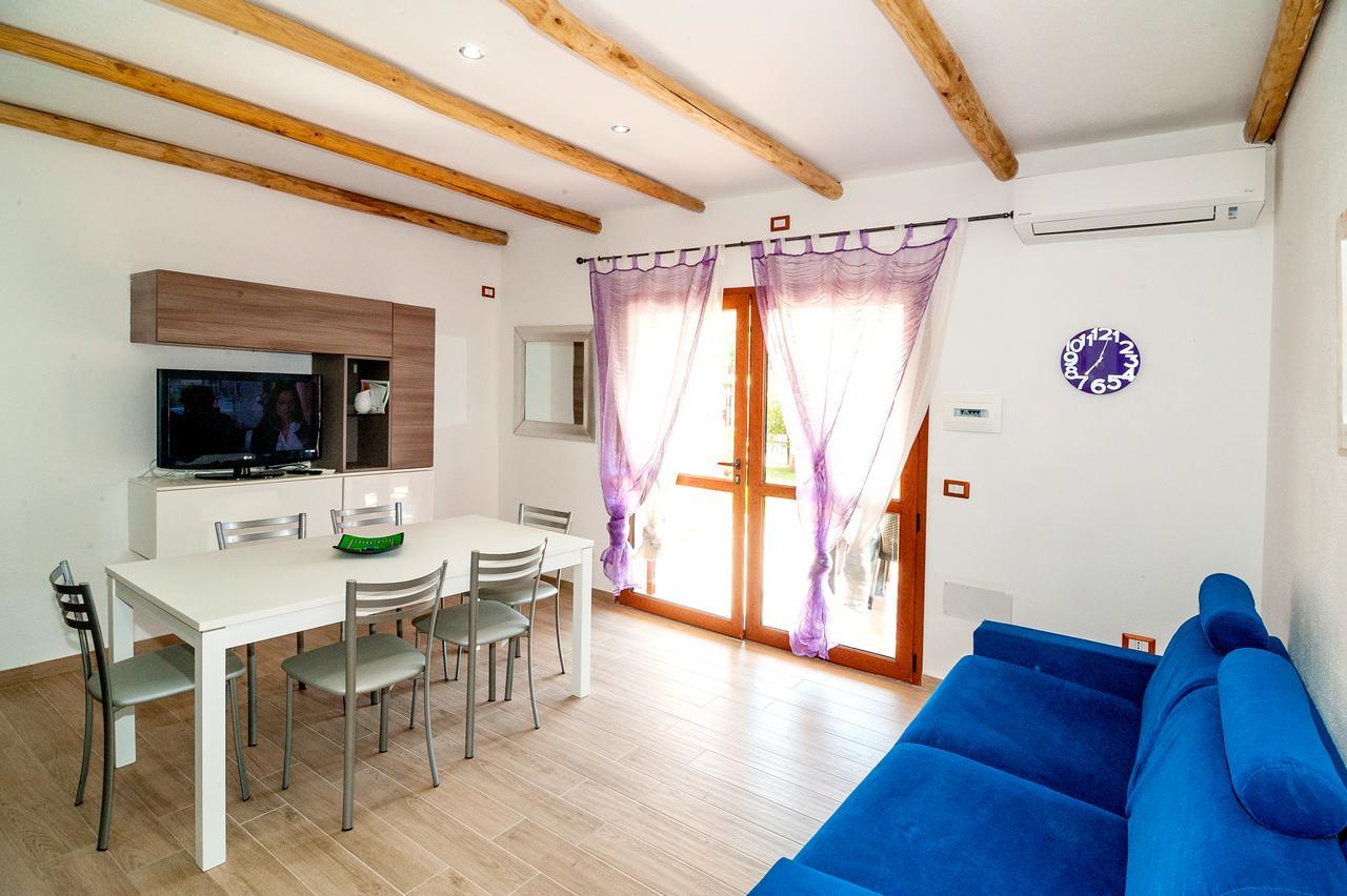 Residence Tanaunella บูโดนี ภายนอก รูปภาพ